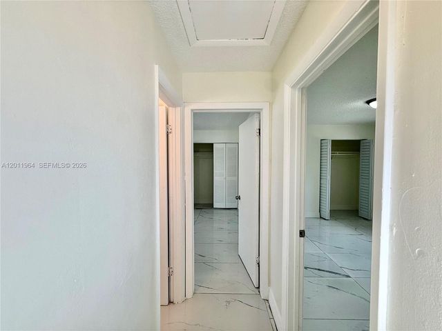 950 NW 109th St 950, Miami, FL 33168