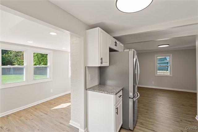 230 Earl Avenue, Salina, NY 13211