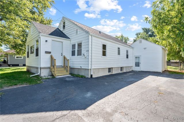 230 Earl Avenue, Salina, NY 13211
