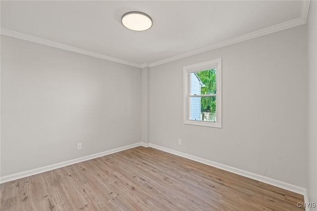 230 Earl Avenue, Salina, NY 13211