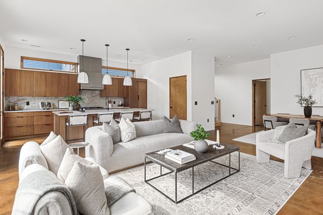 1603 5th Ave, N, Nashville, TN 37208