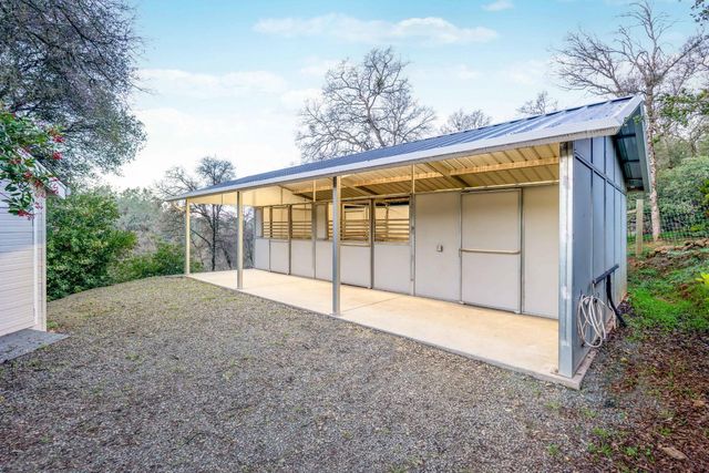 16004 Perimeter Rd, Grass Valley, CA 95949