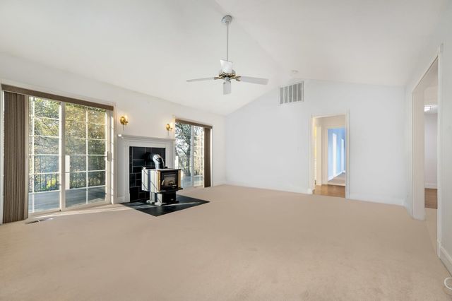 16004 Perimeter Rd, Grass Valley, CA 95949