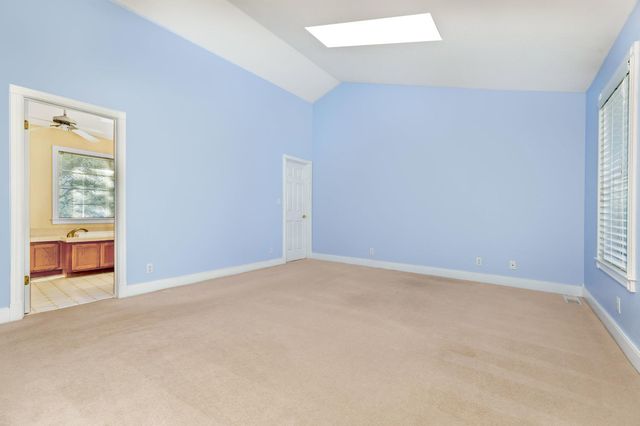 16004 Perimeter Rd, Grass Valley, CA 95949