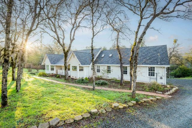 16004 Perimeter Rd, Grass Valley, CA 95949