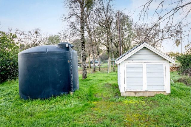 16004 Perimeter Rd, Grass Valley, CA 95949