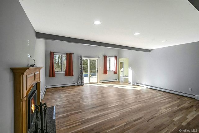 61 Eileen Circle, Jamesport, NY 11947