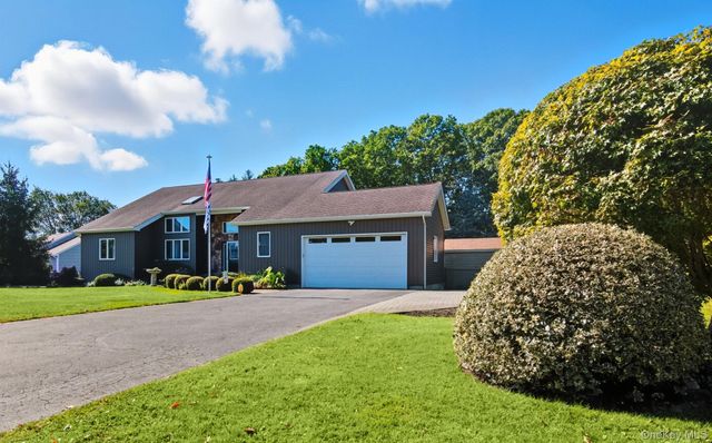 61 Eileen Circle, Jamesport, NY 11947