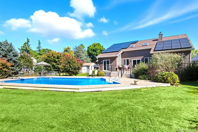 61 Eileen Circle, Jamesport, NY 11947