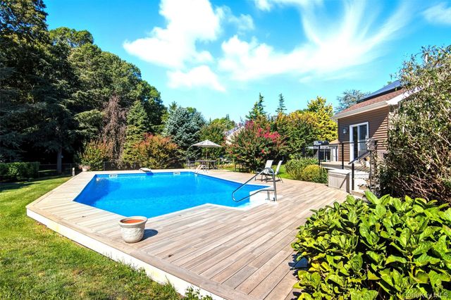 61 Eileen Circle, Jamesport, NY 11947