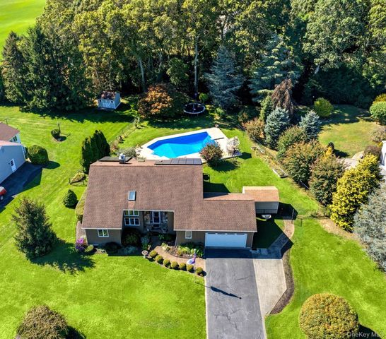 61 Eileen Circle, Jamesport, NY 11947