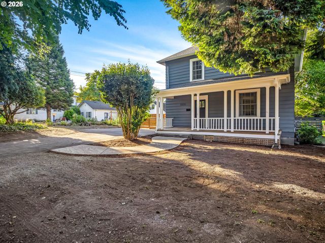 5651 Se KING Rd, Milwaukie, OR 97222