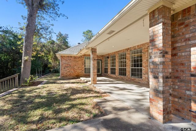 12900 Winding Oak, Lindale, TX 75771