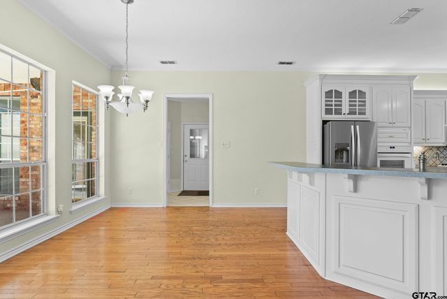 12900 Winding Oak, Lindale, TX 75771