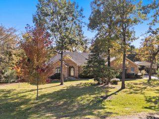 12900 Winding Oak, Lindale, TX 75771