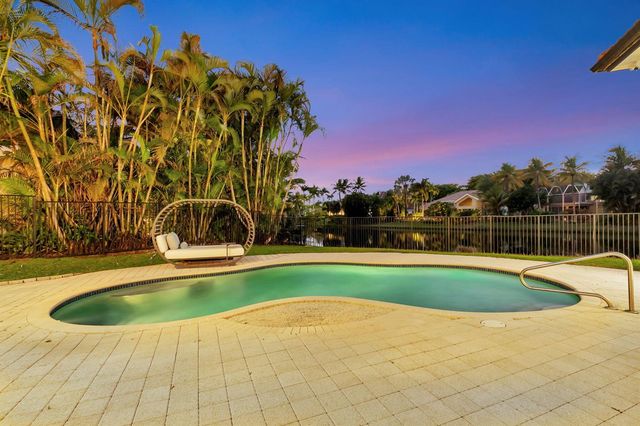 19220 Fox Landing Drive, Boca Raton, FL 33434