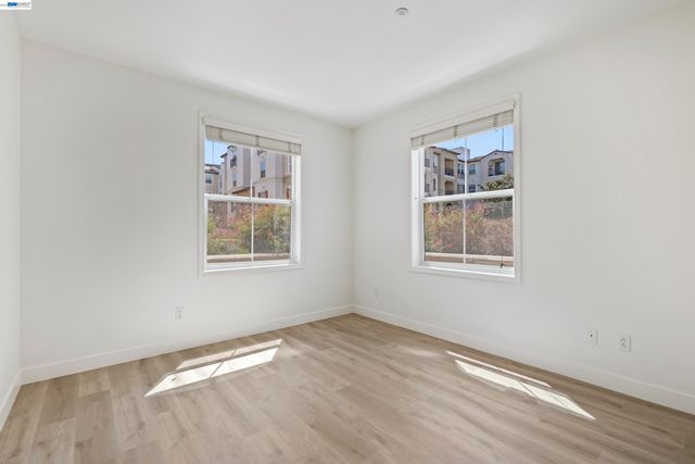 3290 Maguire Way 101, Dublin, CA 94568