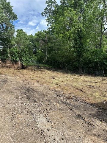 4023 Highland Avenue, Kansas City, MO 64110