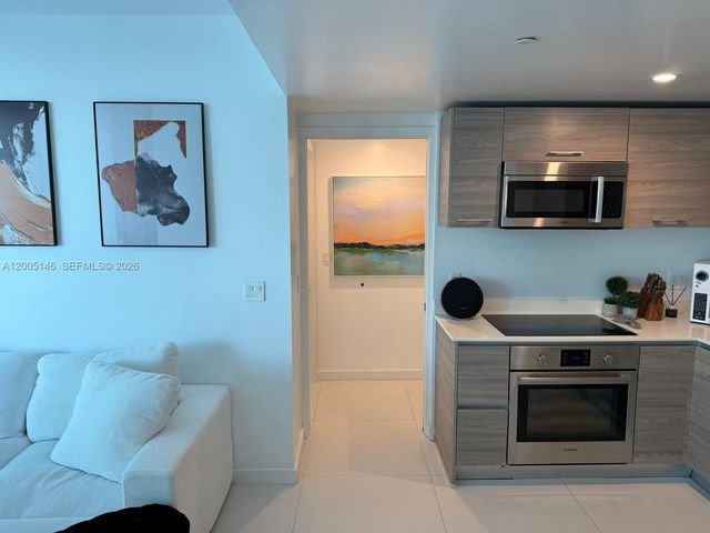 1300 S Miami Avenue 3107, Miami, FL 33130