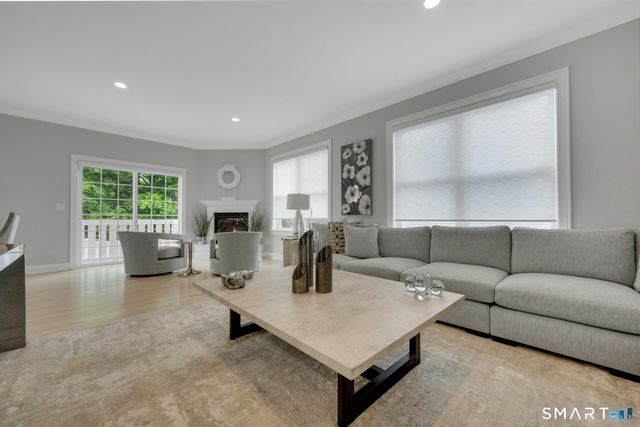 35 Terrace Place 1, Stamford, CT 06902