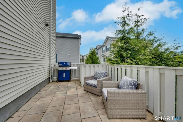 35 Terrace Place 1, Stamford, CT 06902