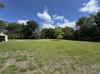65 HOWARD STREET, Umatilla, FL 32784