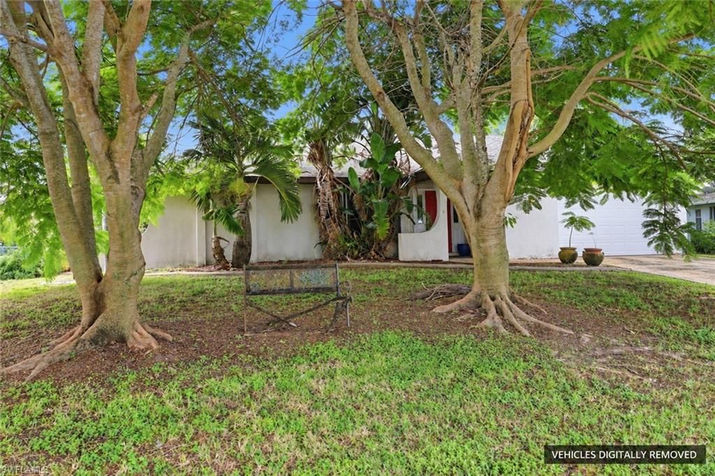 Image 25 of property listing at 338 46th LN, Cape Coral, FL 33904