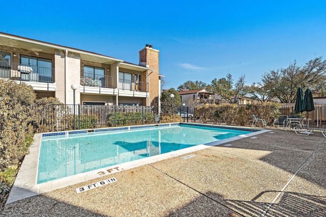 1818 Augusta Drive 6, Houston, TX 77057