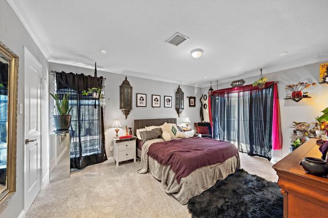 1818 Augusta Drive 6, Houston, TX 77057