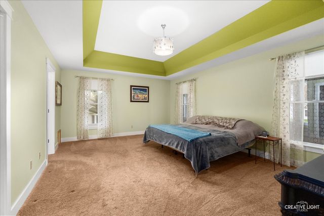 6 Glengarry Lane, Sugar Grove, IL 60554