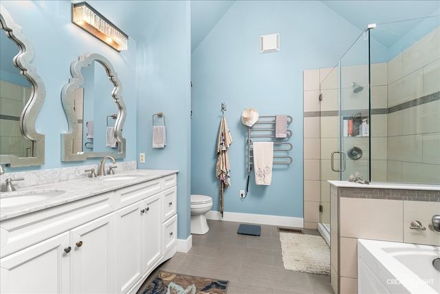 6 Glengarry Lane, Sugar Grove, IL 60554