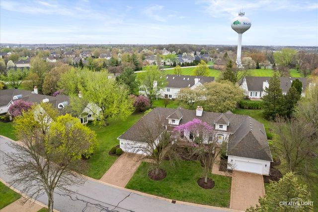 6 Glengarry Lane, Sugar Grove, IL 60554