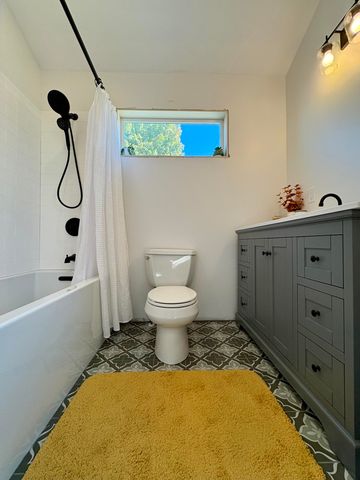 10606 Lake Street, Chippewa Lake, MI 49320