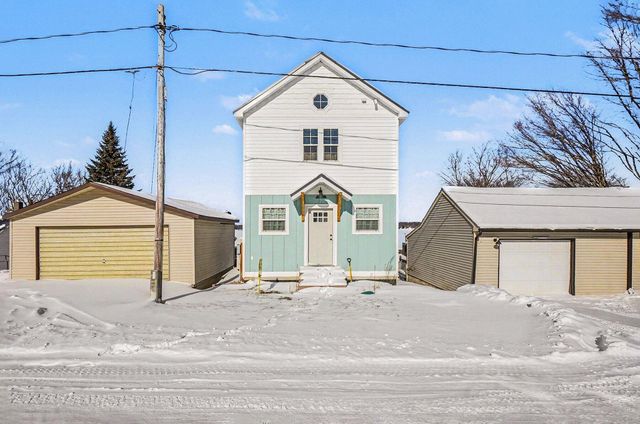 10606 Lake Street, Chippewa Lake, MI 49320