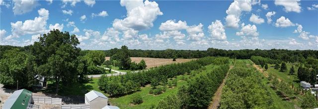22701 Timberview Road, Harrisonville, MO 64701