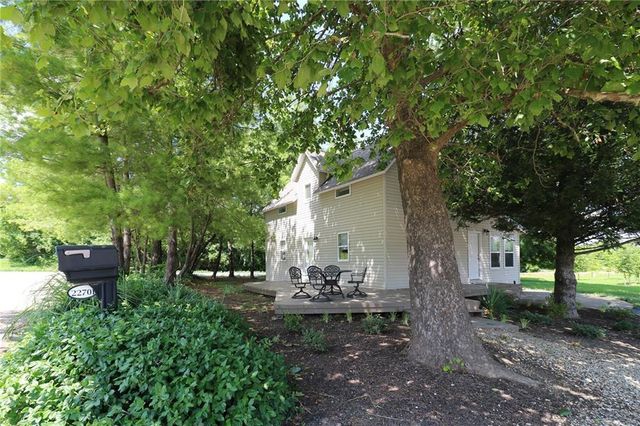 22701 Timberview Road, Harrisonville, MO 64701