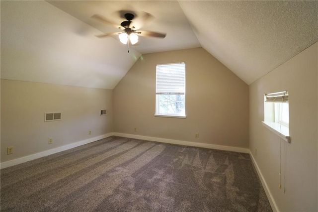 22701 Timberview Road, Harrisonville, MO 64701