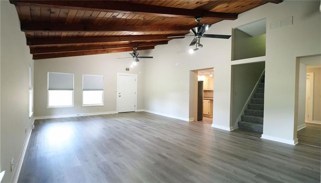 22701 Timberview Road, Harrisonville, MO 64701