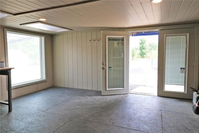 22701 Timberview Road, Harrisonville, MO 64701