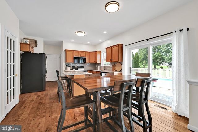 35 MANOR CIR L-0036 CIR, Palmyra, PA 17078