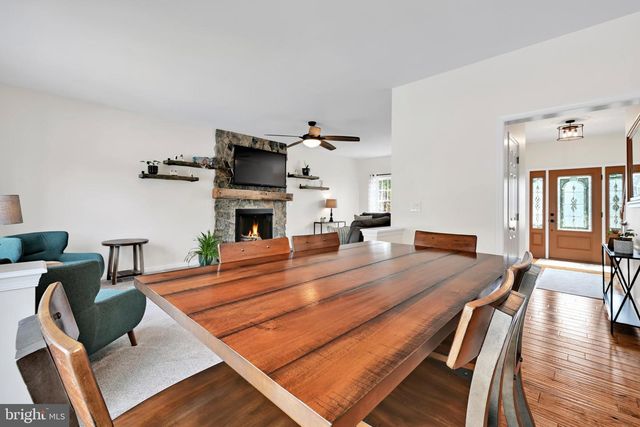 35 MANOR CIR L-0036 CIR, Palmyra, PA 17078