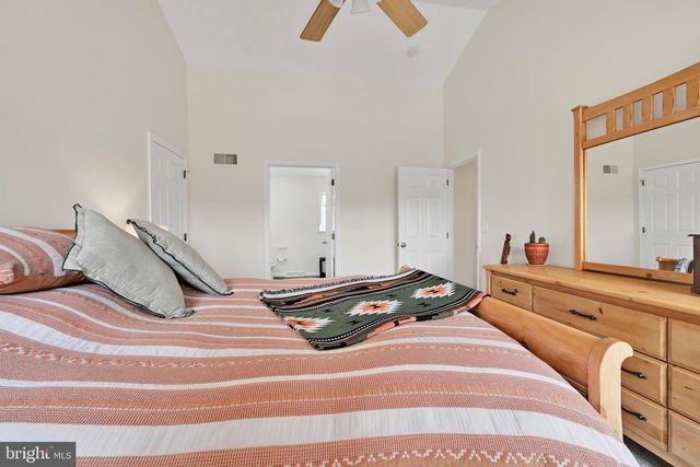 35 MANOR CIR L-0036 CIR, Palmyra, PA 17078