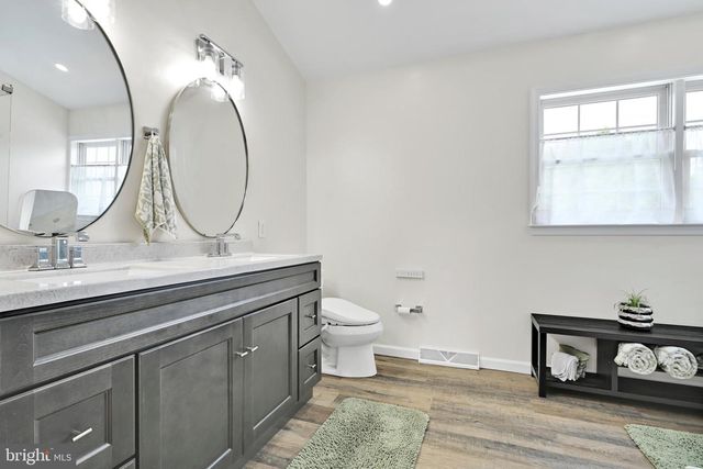 35 MANOR CIR L-0036 CIR, Palmyra, PA 17078
