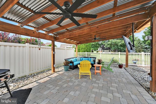 35 MANOR CIR L-0036 CIR, Palmyra, PA 17078
