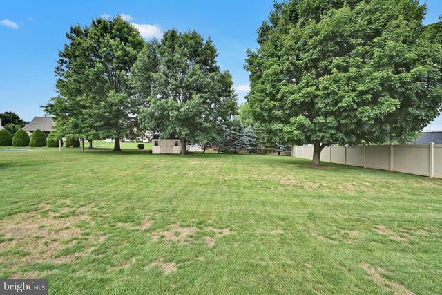 35 MANOR CIR L-0036 CIR, Palmyra, PA 17078