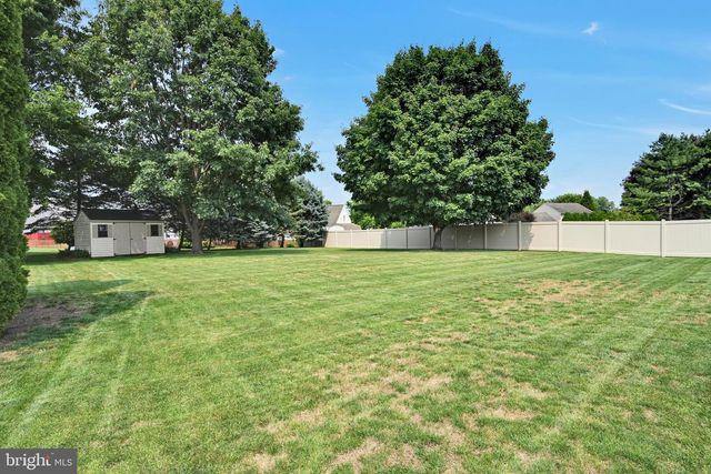 35 MANOR CIR L-0036 CIR, Palmyra, PA 17078