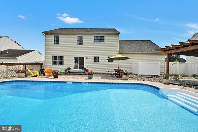 35 MANOR CIR L-0036 CIR, Palmyra, PA 17078