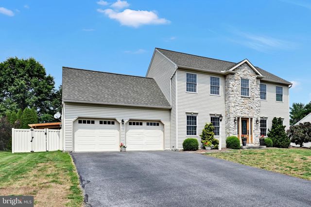 35 MANOR CIR L-0036 CIR, Palmyra, PA 17078