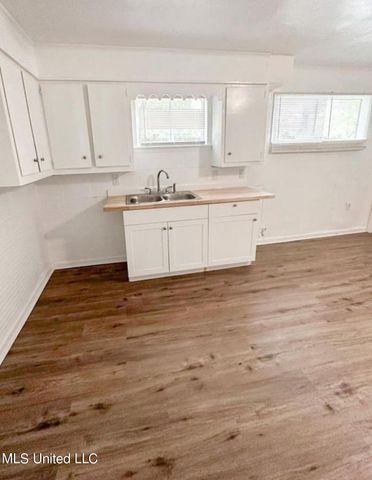 766 Monterey Street, A-B, Jackson, MS 39204