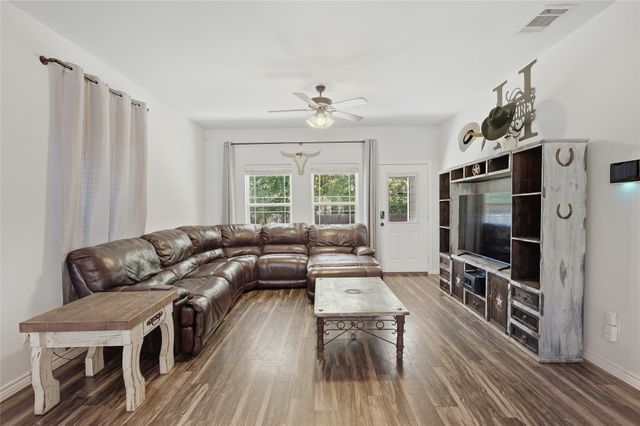 4814 Pinnacle Place, Denison, TX 75021